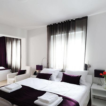 Garni Hotel Azur Ljubljana Exterior photo